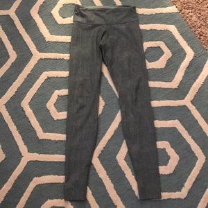 Lululemon leggings/pants